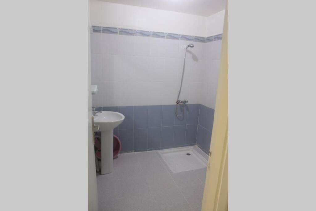 Charmant Appartement Marocain Au Coeur De Saïdia Luaran gambar