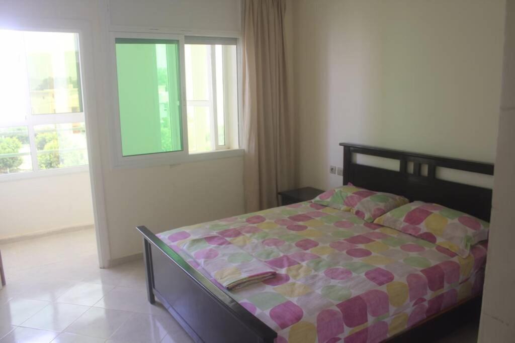 Charmant Appartement Marocain Au Coeur De Saïdia Luaran gambar